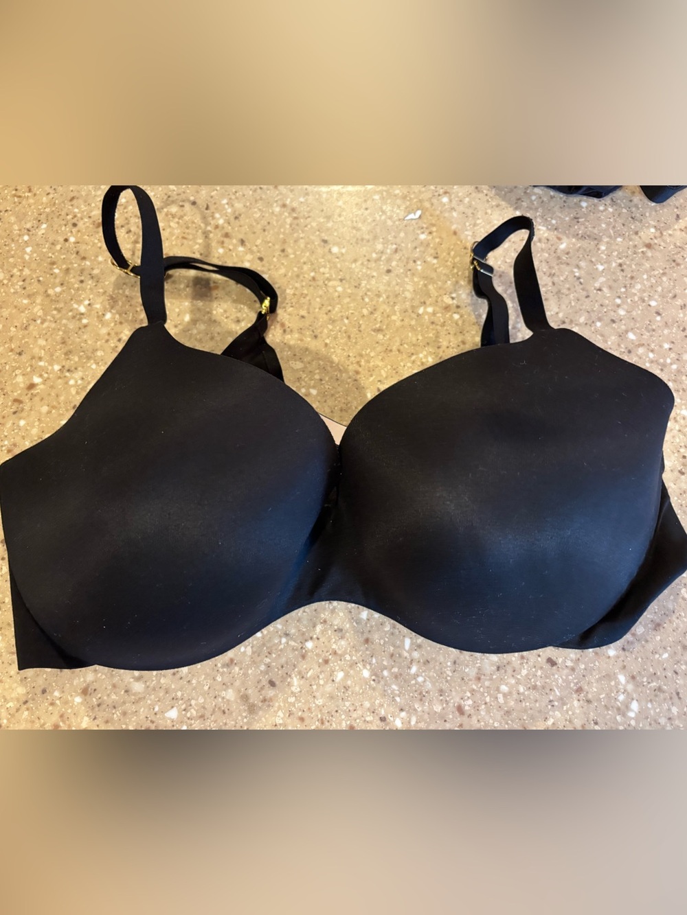Victoria's Secret Incredible Lined Demi Black 36d EUC